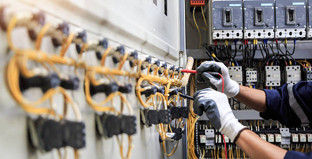 Professional Electrician technician working in North Merritt Island, FL